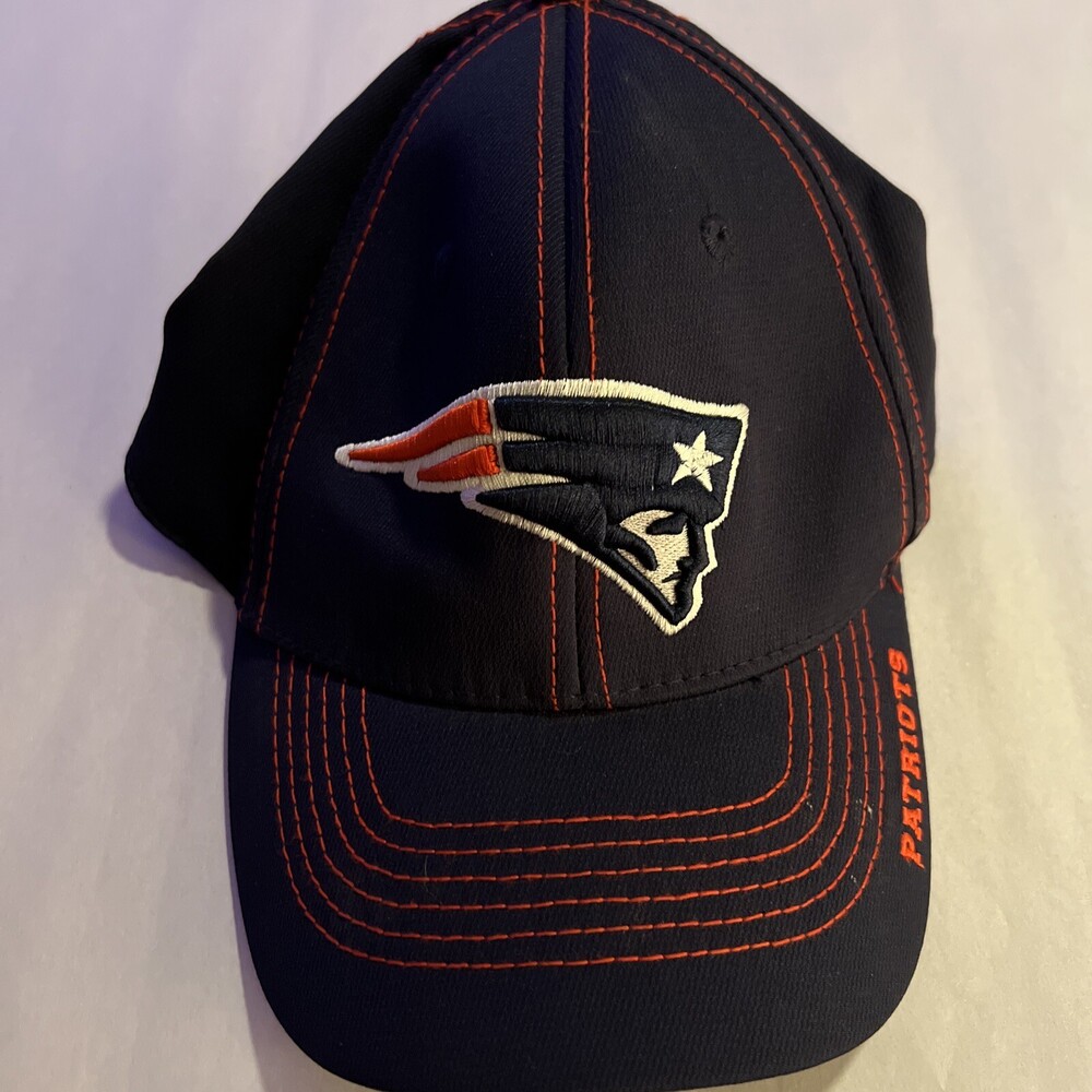 New England Patriots NFL OTS Fitted Hat M-L Size